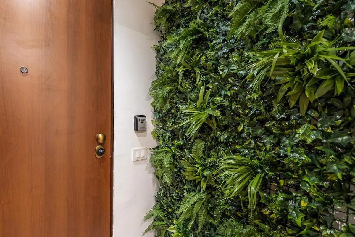 Bright Elegant Flat With Balcony, Milan Portello Italy